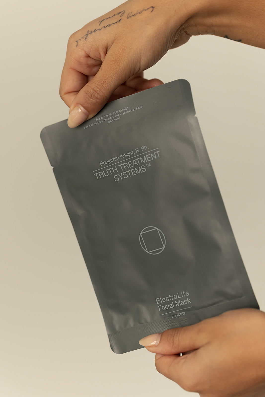 Truth Treatment Systems ElectroLite Facial Mask - Freeze Co Beauty